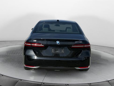 Used 2024 BMW i5 eDrive40i w/ M Sport Package image 6