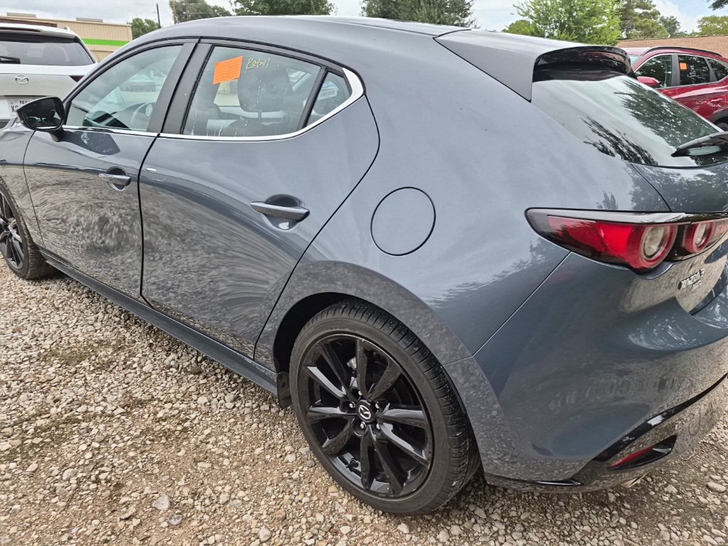 Used 2026 MAZDA MAZDA3 Carbon AWD/4WD image 2