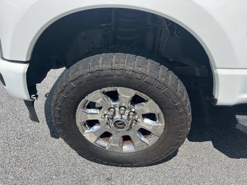 Used 2023 Ford F250 Lariat w/ Lariat Ultimate Package AWD/4WD image 8