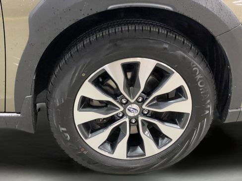 Used 2023 Subaru Outback Touring XT image 10