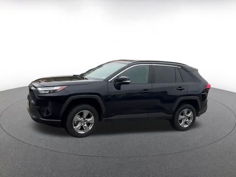 Used 2025 Toyota RAV4 XLE image 7