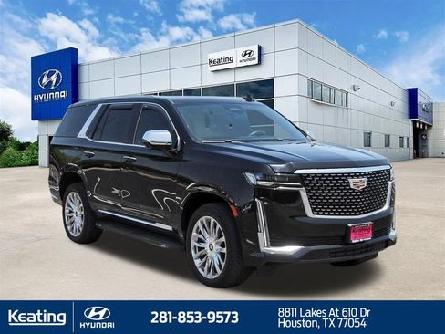 Used 2023 Cadillac Escalade Premium Luxury AWD/4WD image 3