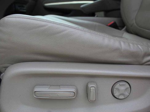 Used 2018 Honda Odyssey Elite image 25