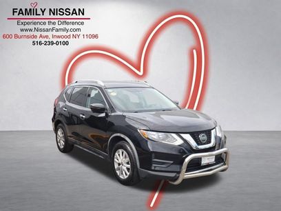 Certified 2018 Nissan Rogue SV w/ Premium Package
