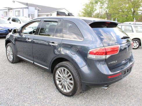 Used 2013 Lincoln MKX AWD image 9