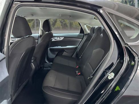 Used 2023 Kia Forte LXS FWD image 10
