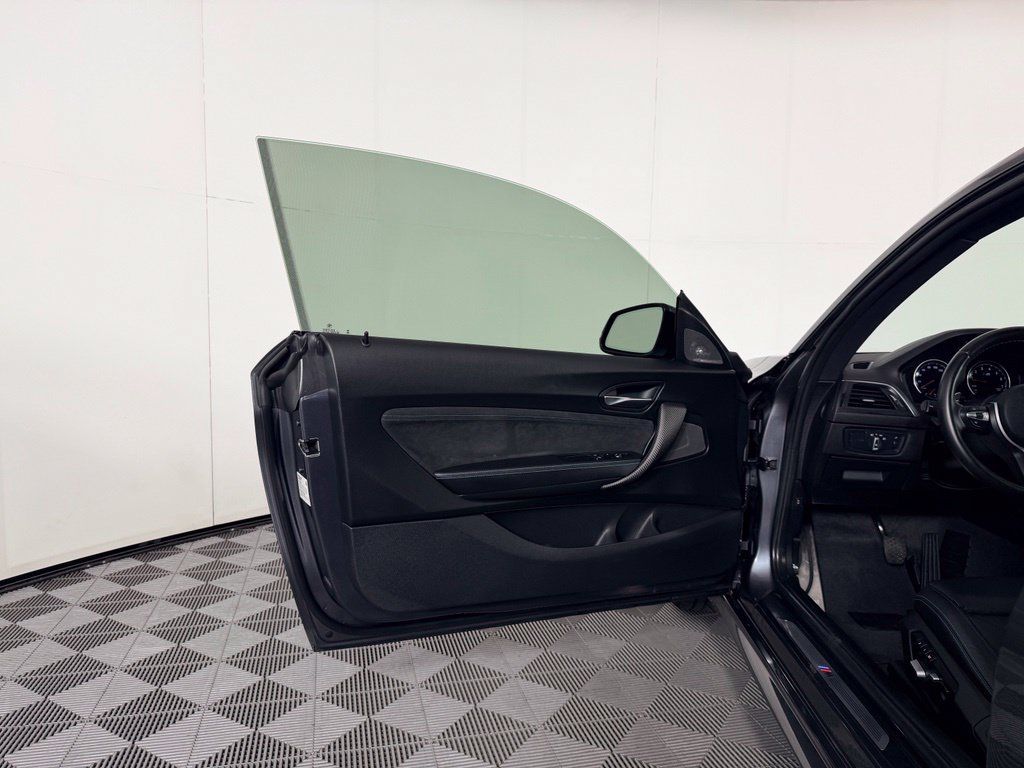 Used 2018 BMW M2 RWD image 24