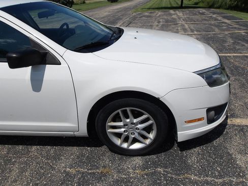 Used 2012 Ford Fusion S image 26
