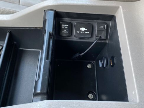 Used 2014 Honda Pilot Touring image 29