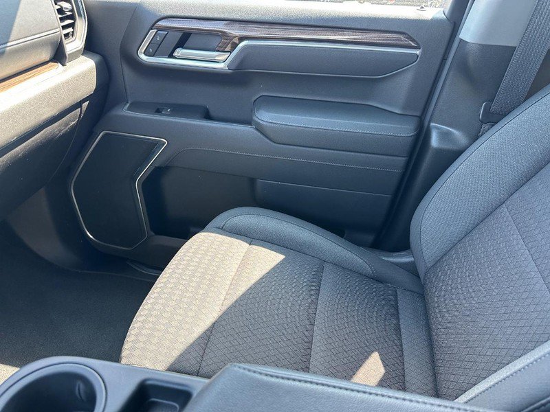 Used 2026 Chevrolet Silverado 1500 RST AWD/4WD image 19