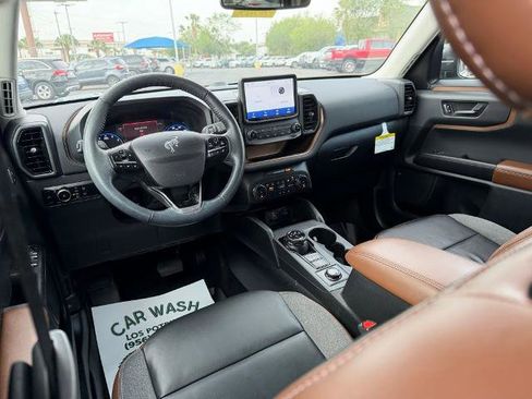 Certified 2023 Ford Bronco Sport Outer Banks AWD/4WD image 18