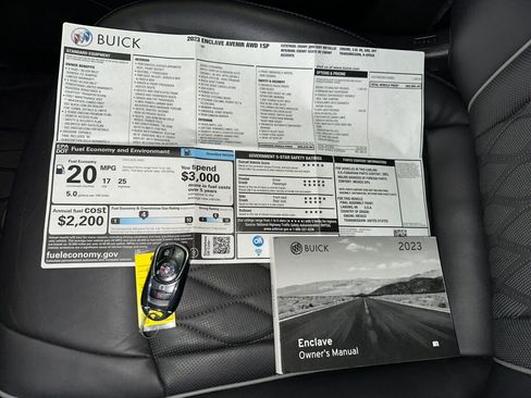 Certified 2023 Buick Enclave Avenir w/ Avenir Technology Package image 20