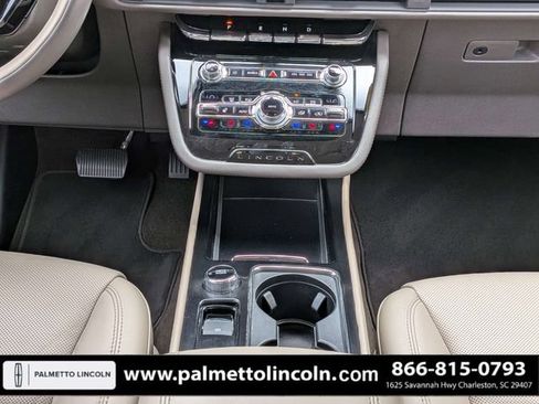Used 2020 Lincoln Corsair Reserve FWD image 18