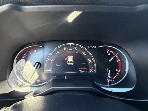 Used 2023 Toyota RAV4 XLE image 21