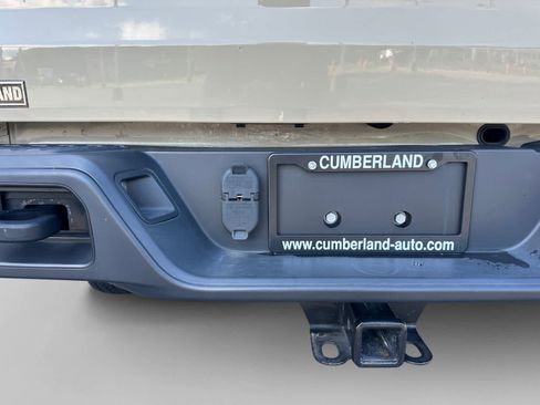 Used 2022 Jeep Gladiator Sport AWD/4WD image 22