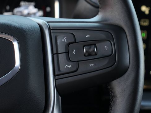 Used 2025 GMC Sierra 2500 Denali Ultimate image 29