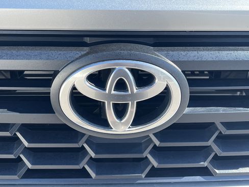 Used 2024 Toyota Tacoma TRD Off-Road AWD/4WD image 23