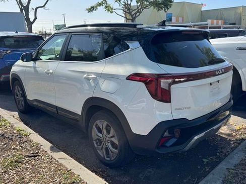 Certified 2024 Kia Seltos S image 2
