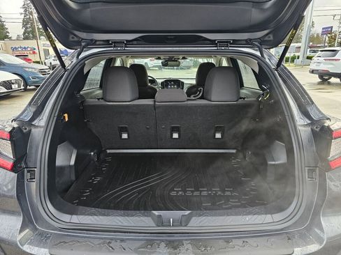 Used 2024 Subaru Crosstrek 2.0i Premium image 12