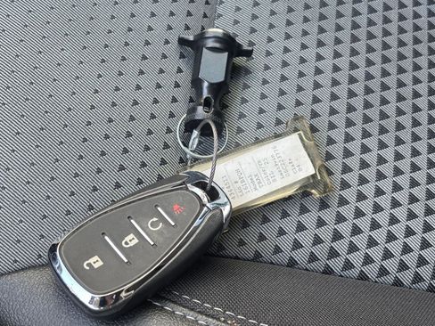 Used 2025 Chevrolet Trax LT image 21