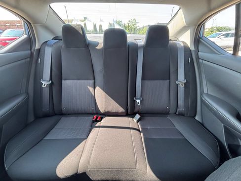 Used 2025 Nissan Sentra SV FWD image 36