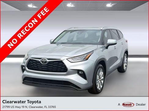 Used 2023 Toyota Highlander Limited FWD image 1