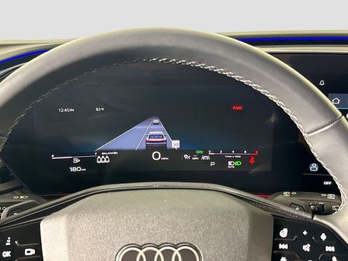 Used 2025 Audi Q5 Premium w/ Convenience Package AWD/4WD image 11
