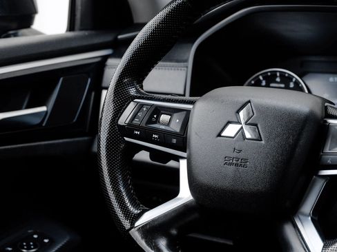 Used 2022 Mitsubishi Outlander SE AWD/4WD image 22