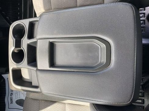 Used 2024 Chevrolet Silverado 3500 LT w/ Convenience Package image 29