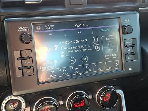 Used 2022 Toyota GR86 Premium w/ ALL Weather Mat Package (TMS) RWD image 18