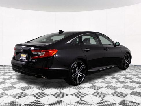 Used 2021 Honda Accord Touring image 15