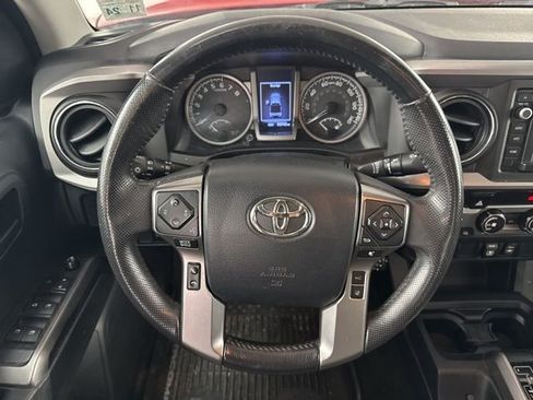 Used 2019 Toyota Tacoma SR5 image 16