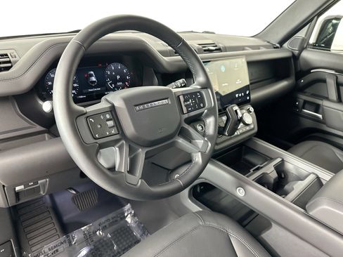 Certified 2026 Land Rover Defender 110 S AWD/4WD image 10