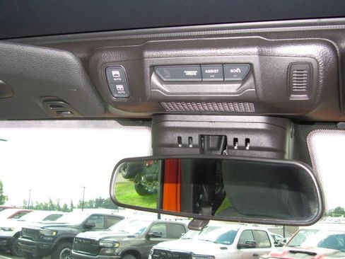 Certified 2025 Jeep Wrangler Unlimited Sport AWD/4WD image 21