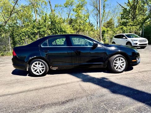 Used 2012 Ford Fusion SEL FWD image 2