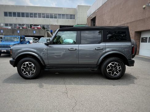 Used 2024 Ford Bronco Outer Banks AWD/4WD image 14