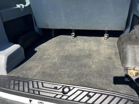 Certified 2018 Ford Transit 150 XL image 17