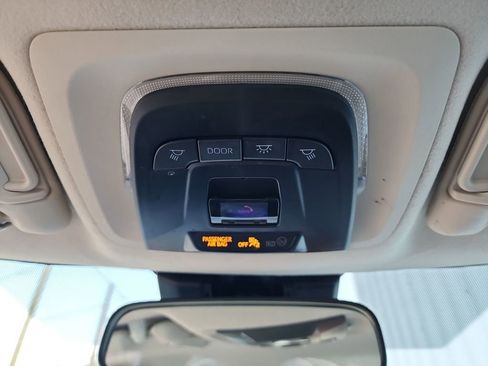 Used 2024 Toyota Corolla LE image 34