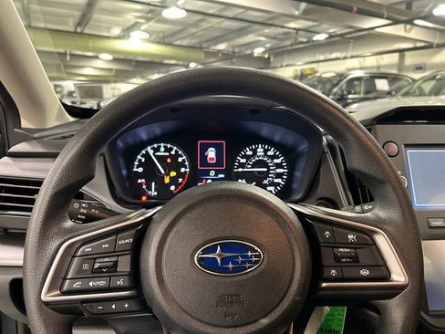 Used 2025 Subaru Impreza 2.0i image 11