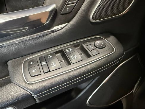 Used 2022 RAM 1500 Laramie AWD/4WD image 27