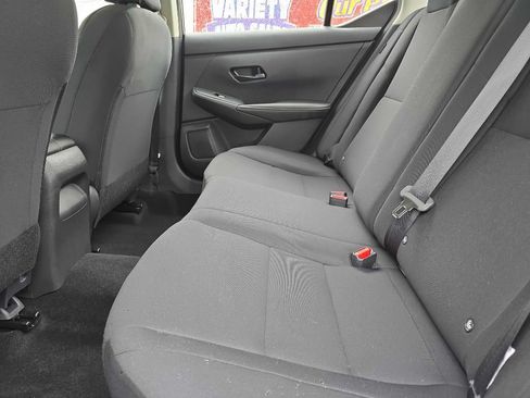 Used 2025 Nissan Sentra S FWD image 15