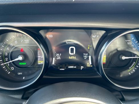 Used 2023 Jeep Wrangler Unlimited image 22