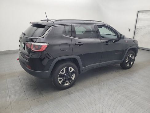 Used 2018 Jeep Compass Trailhawk w/ Navigation Group AWD/4WD image 10