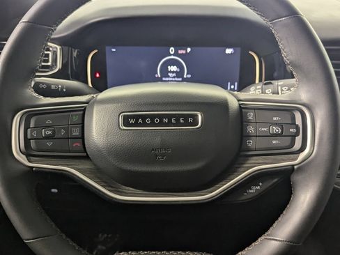 Used 2022 Jeep Wagoneer Series III w/ Flexible Seating Group RWD image 20