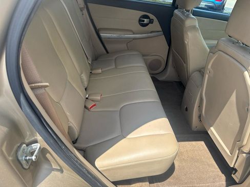 Used 2006 Chevrolet Equinox LT w/ LT Preferred Equipment Group AWD/4WD image 9