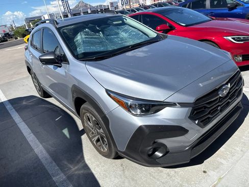 Used 2024 Subaru Crosstrek 2.0i Premium AWD/4WD image 8