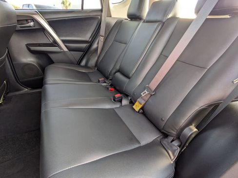 Used 2018 Toyota RAV4 XLE image 31