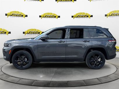 New 2025 Jeep Grand Cherokee Altitude