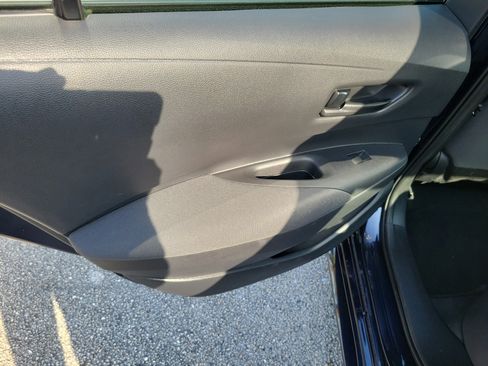 Used 2023 Toyota Corolla LE image 8