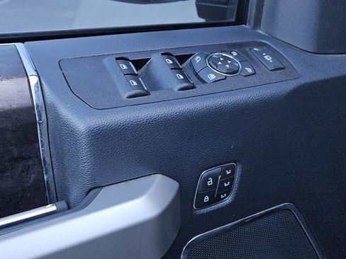 Used 2022 Ford F250 Lariat w/ Lariat Ultimate Package image 31